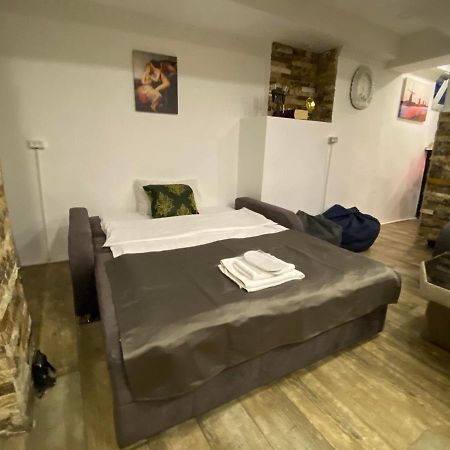 טביליסי Hotel Terrace מראה חיצוני תמונה