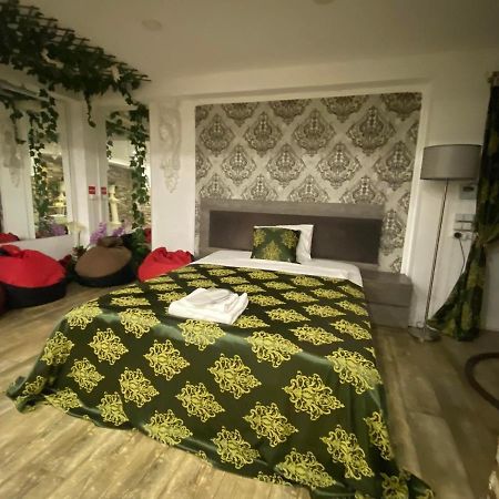 טביליסי Hotel Terrace מראה חיצוני תמונה