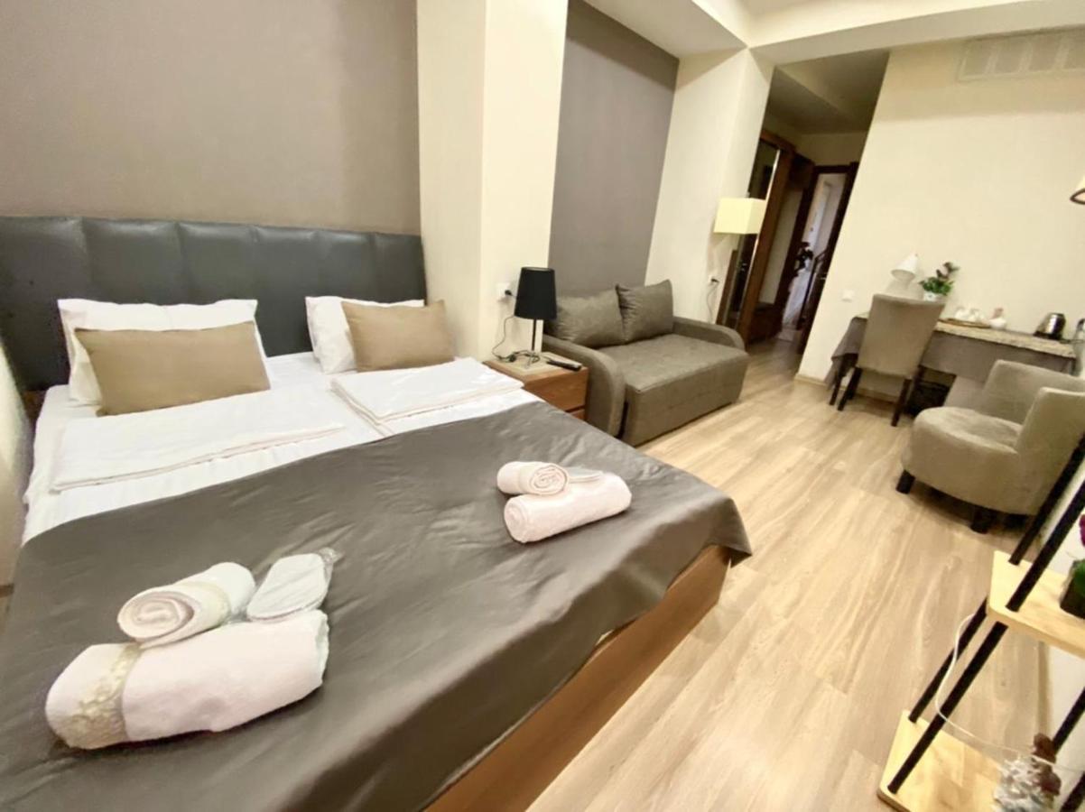 טביליסי Hotel Terrace מראה חיצוני תמונה