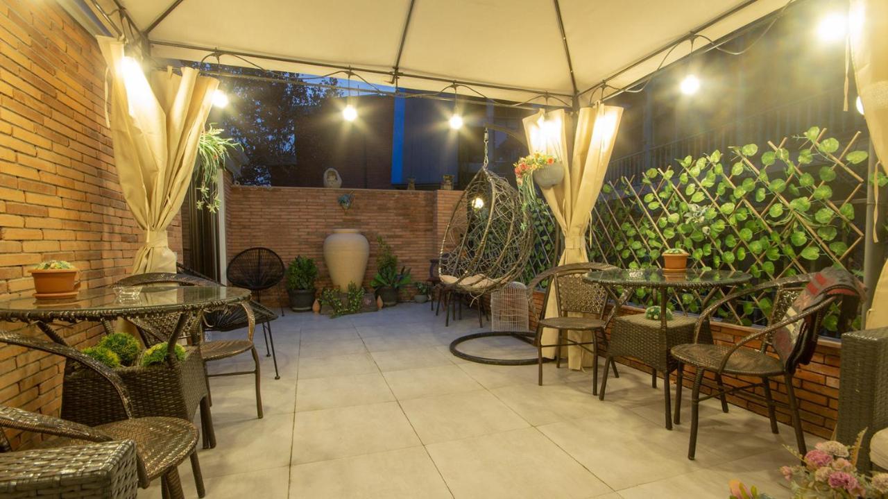 טביליסי Hotel Terrace מראה חיצוני תמונה