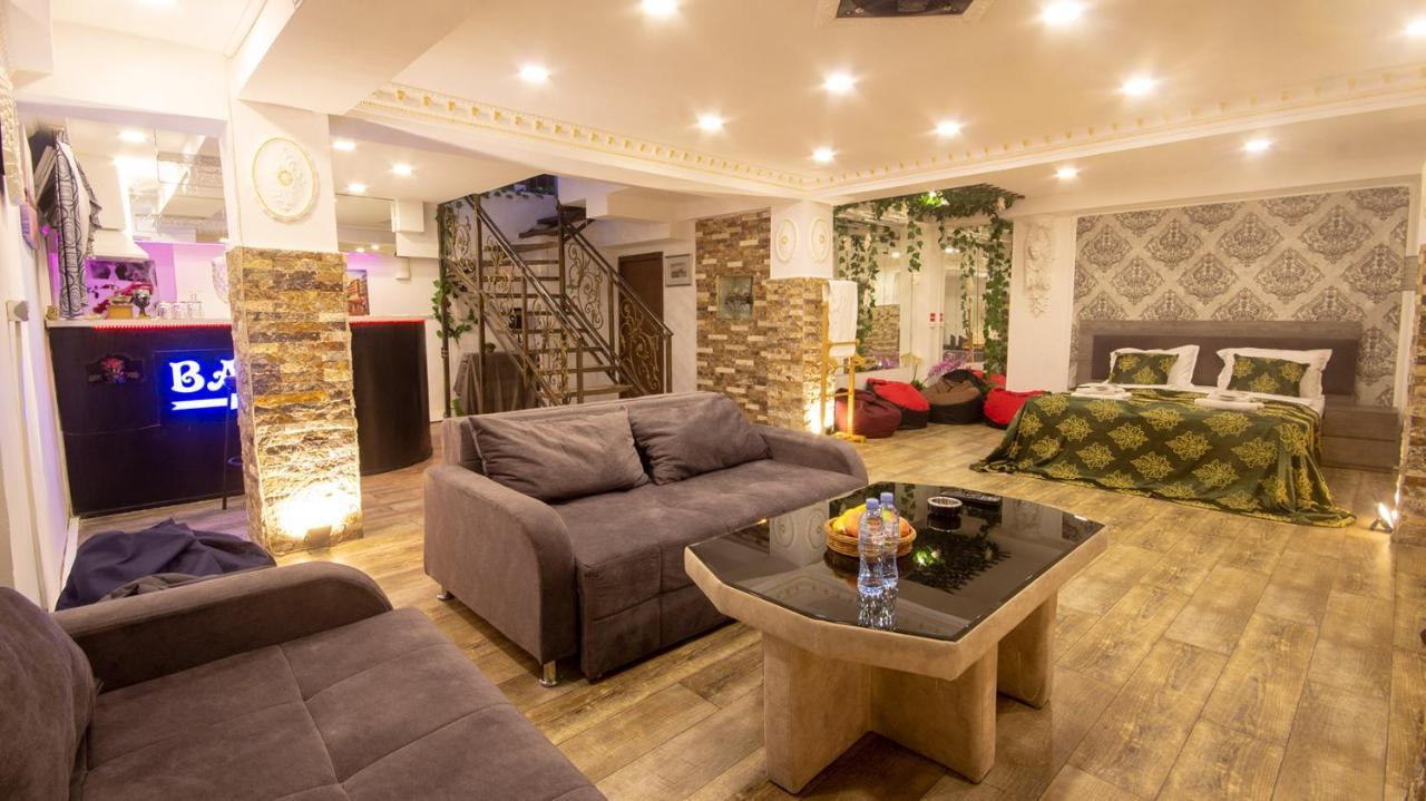 טביליסי Hotel Terrace מראה חיצוני תמונה