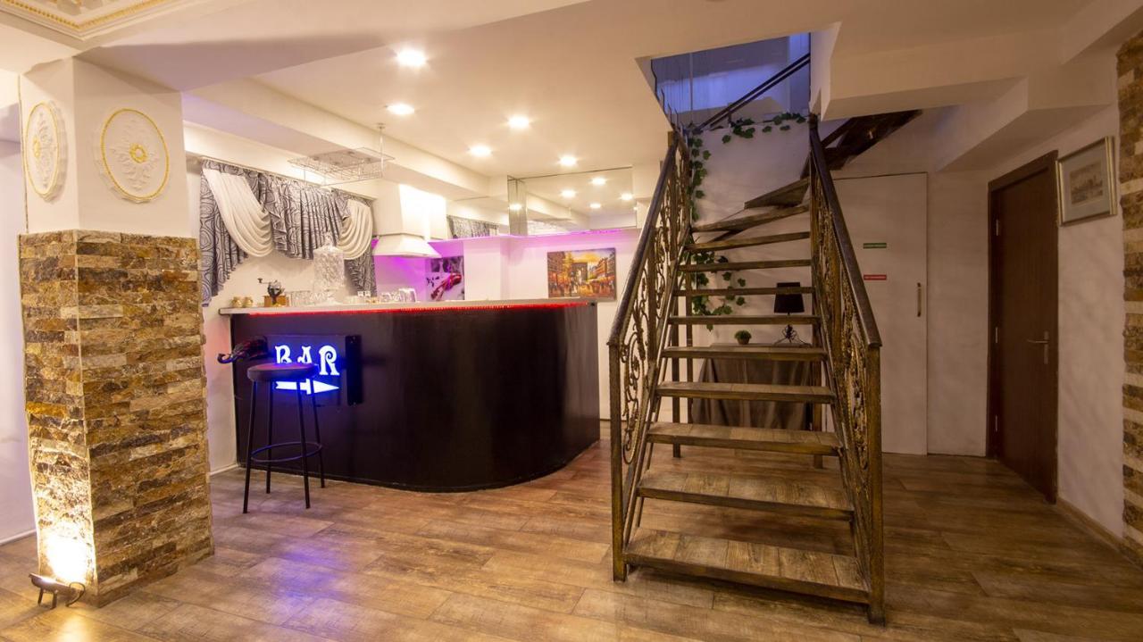 טביליסי Hotel Terrace מראה חיצוני תמונה