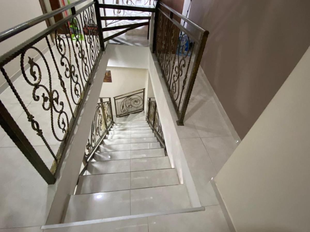טביליסי Hotel Terrace מראה חיצוני תמונה